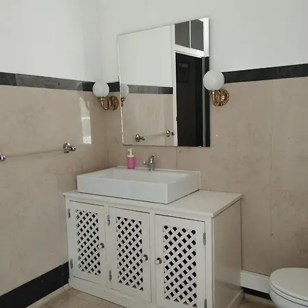 Tapada Nacional De *